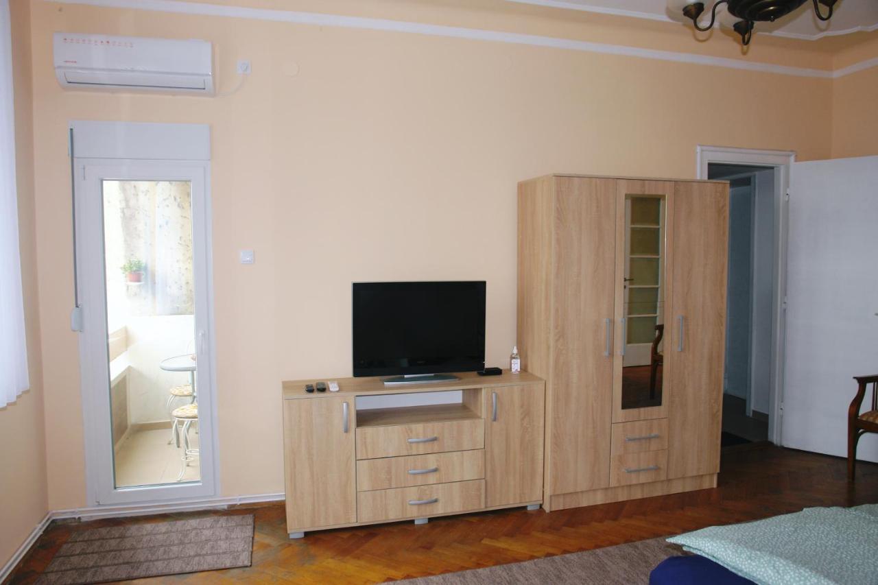 Apartment Tasmajdan Belgrade Luaran gambar